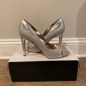 NWT Alfani Lyra Silver Open Toe Heels